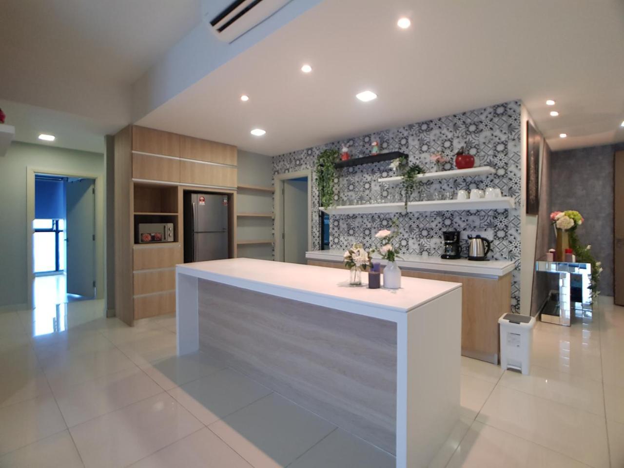 Southkey Mosaic By Cozystay Johor Bahru Exterior photo